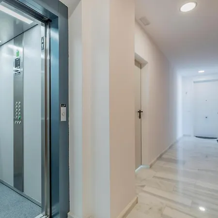 Ii 2e - Grupo Turis Apartment *